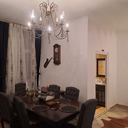 Sia'S Home Орадя Экстерьер фото